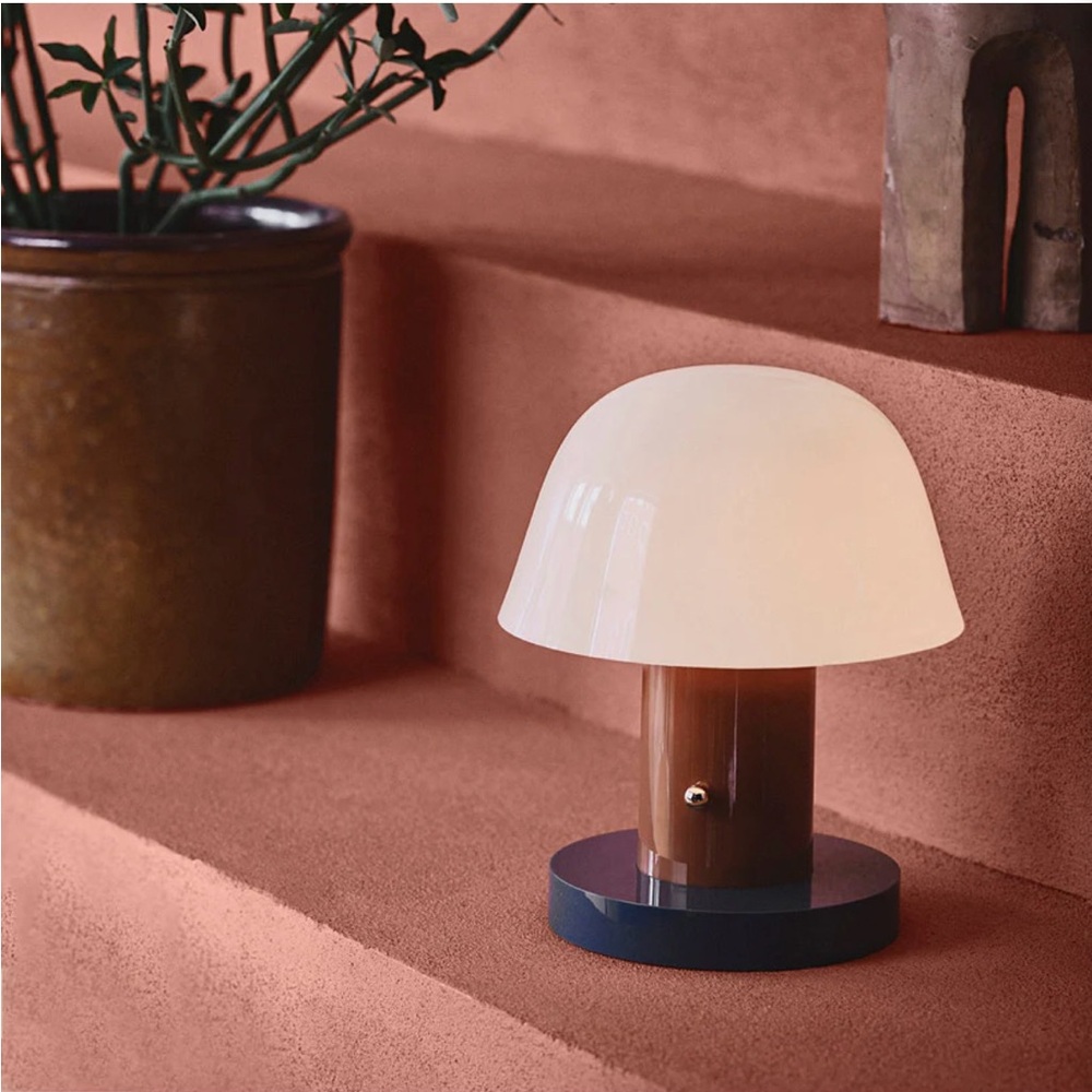 &Tradition Setago Portable Table Lamp - Picture 4 of 7